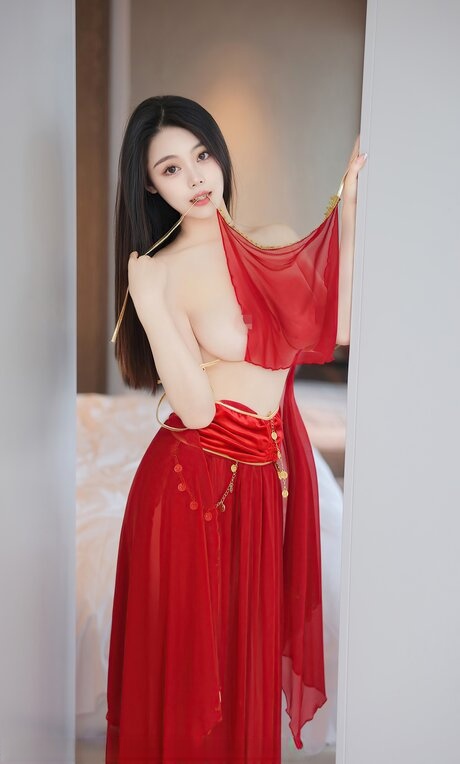 Captivating Cleo gallery